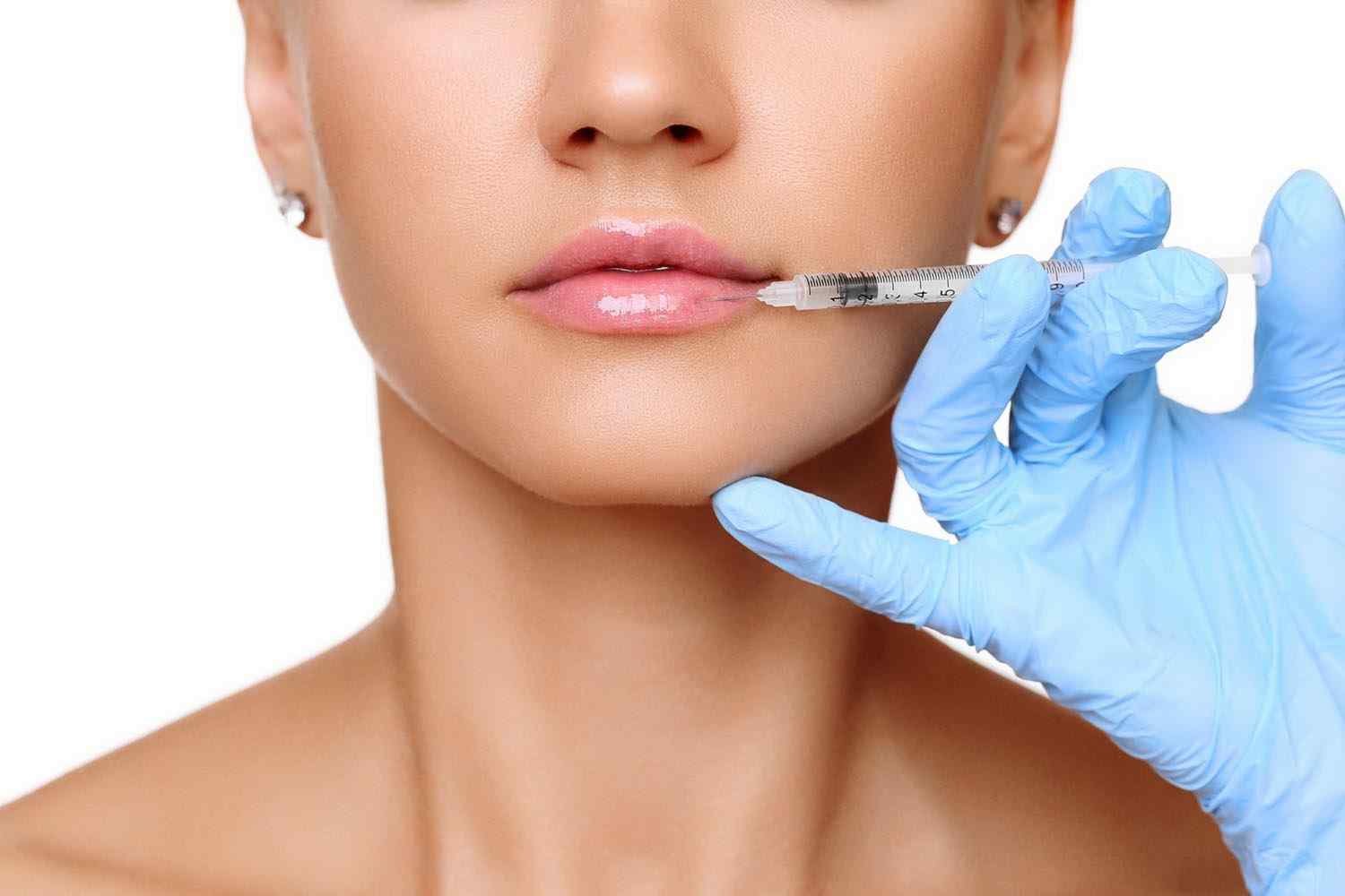 https://kutanozklinika.com/wp-content/uploads/2017/08/cosmetic-surgery-blog-15.jpg